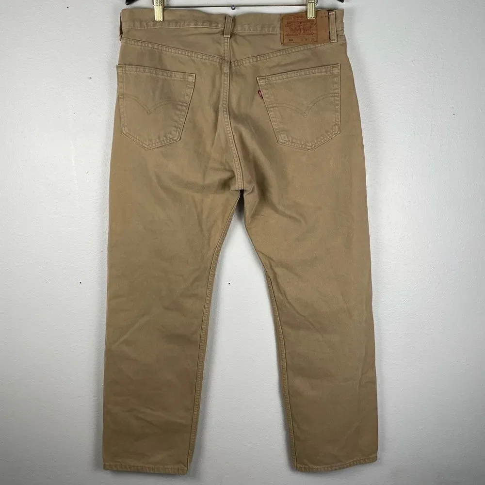 Levis classic pair